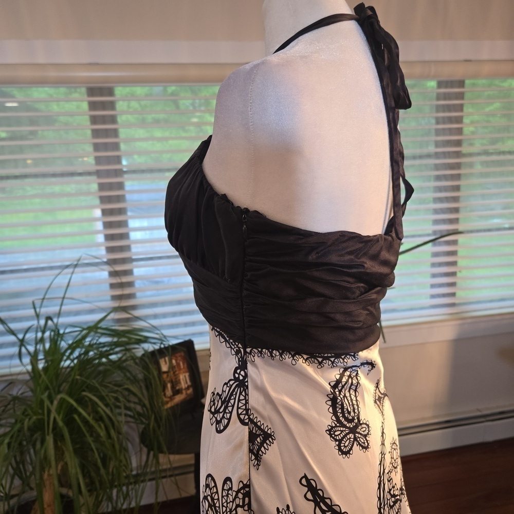 VTG Cache Y2K Embellished Plunge Halter Paisly Satin Maxi Gown Size 2 - Picture 9 of 11